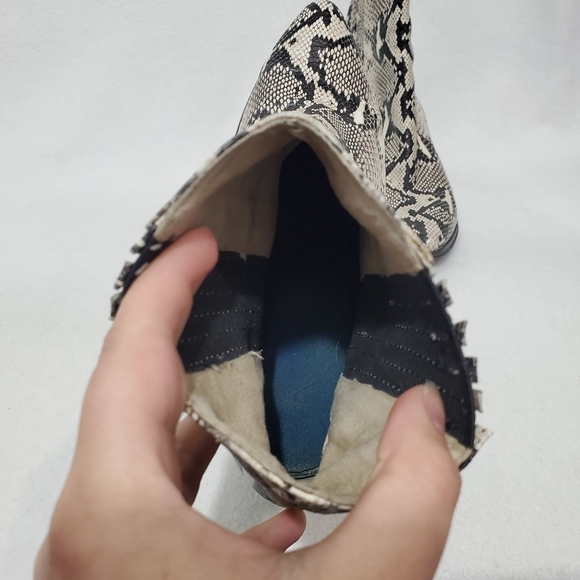 Seychelles Leather Reptile Print Ankle Boots - Picture 8 of 8